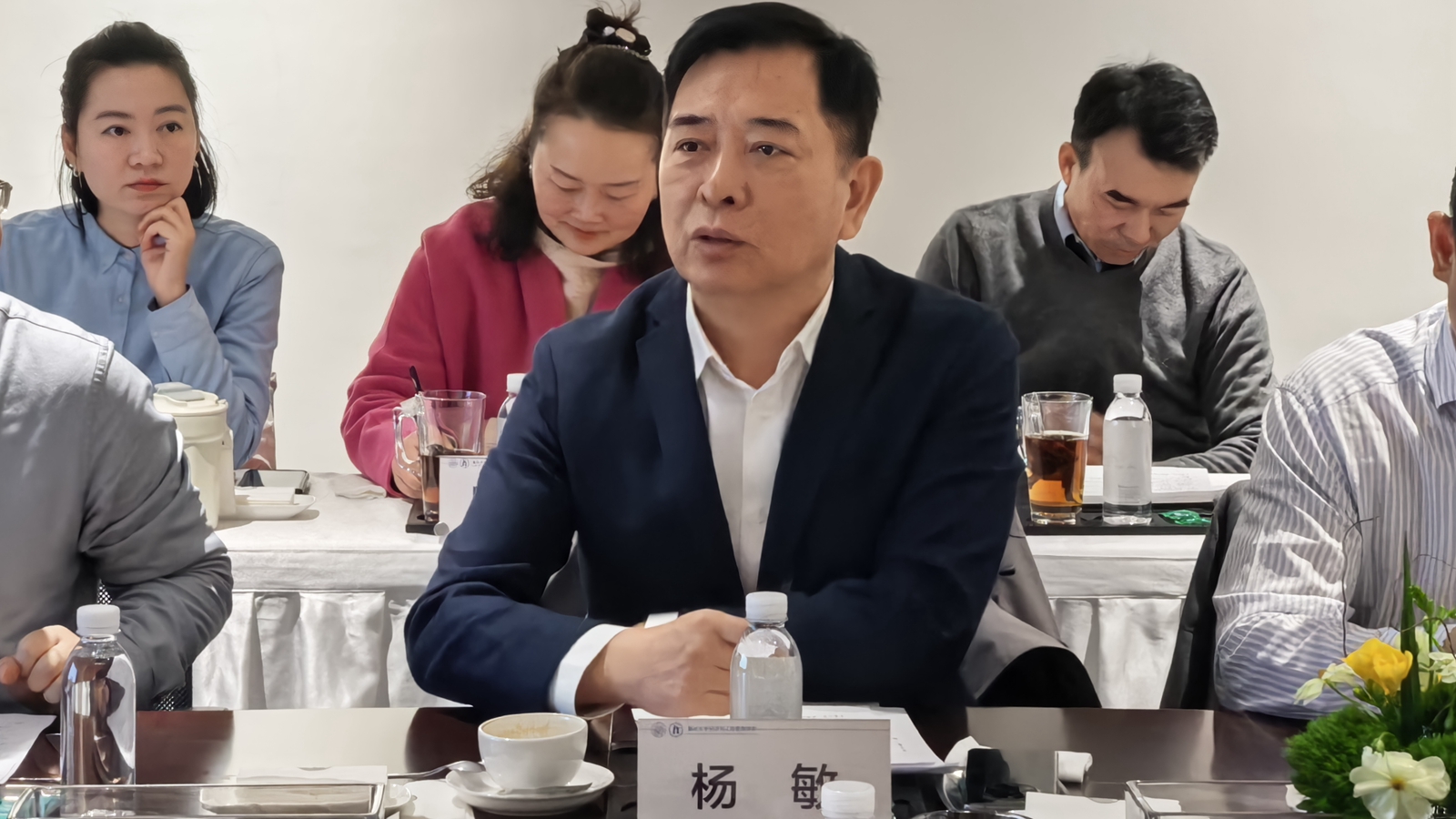 重庆大学经济与工商管理学院召开新学期职业导师工作会-圈子社区