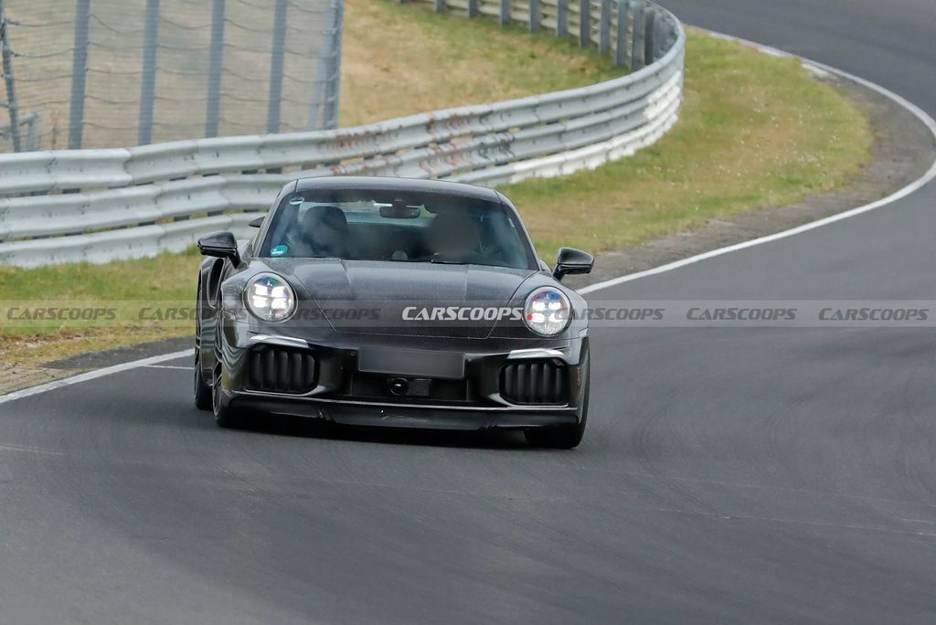 保时捷911混动版首曝 700马力性能怪兽来袭-圈子社区