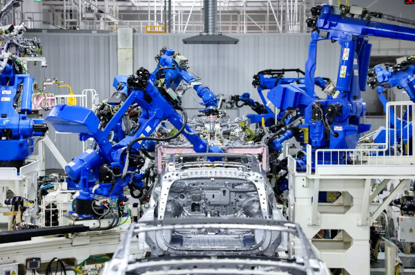 广汽本田黑科技工厂投产，机器人装箱+AI焊接检测创行业先河-圈子社区